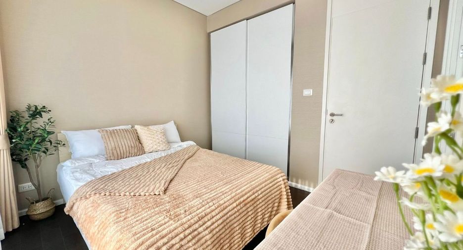 For rent 2 bedrooms condo in Chatuchak, Bangkok