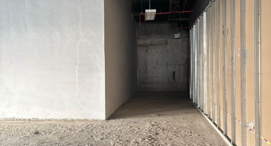出租 商业空间 在 Khlong Toei, 曼谷