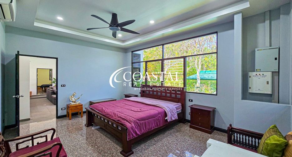 À vendre 4 chambres maison à Sattahip, Chonburi