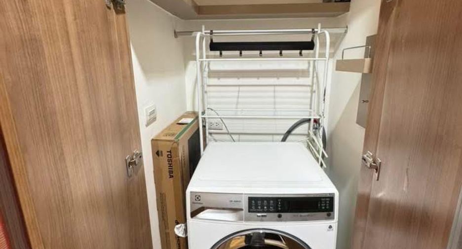 Condo en alquiler y en venta de 2 habitaciones en Phra Khanong, Bangkok