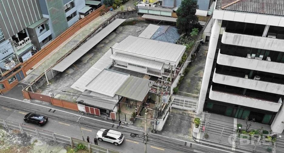 ขาย 2 ห้องนอน บ้านเดี่ยว ใน คลองเตย, กรุงเทพฯ