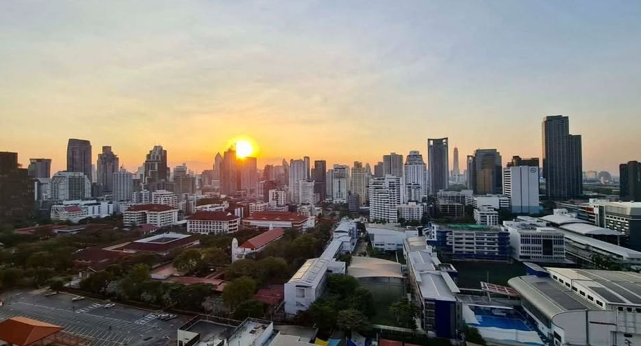 出售 2 卧室 公寓 在 Watthana, 曼谷