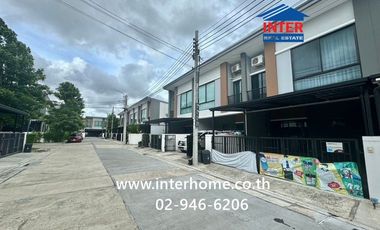 For sale 3 bedrooms townhouse in Nong Khaem, Bangkok