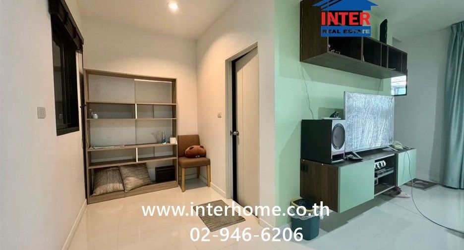 For sale 3 bedrooms townhouse in Nong Khaem, Bangkok