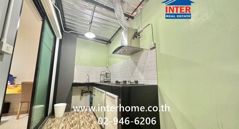 For sale 3 bedrooms townhouse in Nong Khaem, Bangkok