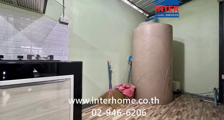 For sale 3 bedrooms townhouse in Nong Khaem, Bangkok