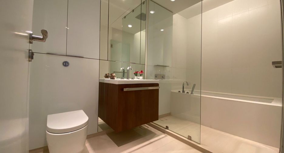 Wohnung zur Miete und zum Kauf mit 2 Zimmer in Pathum Wan, Bangkok