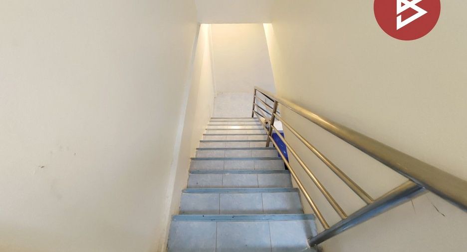 For sale 2 bedrooms townhouse in Mueang Samut Prakan, Samut Prakan