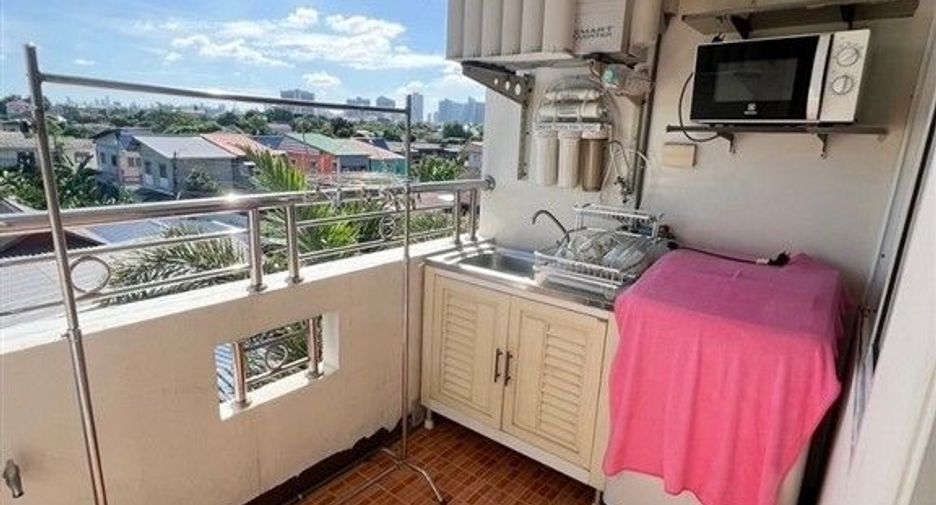 For sale 1 bed condo in Phasi Charoen, Bangkok