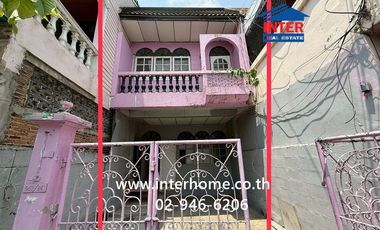 Casa adosada en venta de 3 habitaciones en Bang Kapi, Bangkok