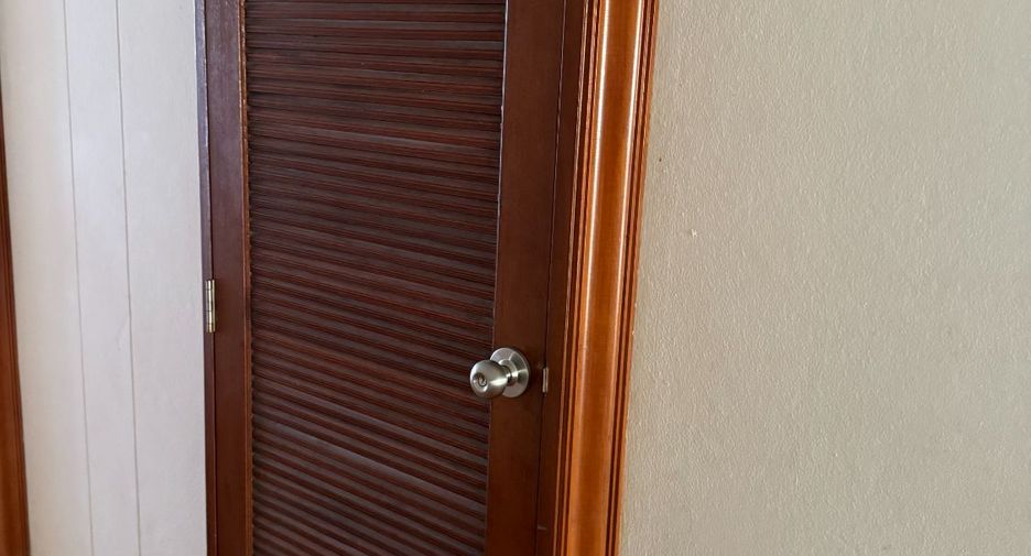 For sale studio condo in Bang Lamung, Chonburi
