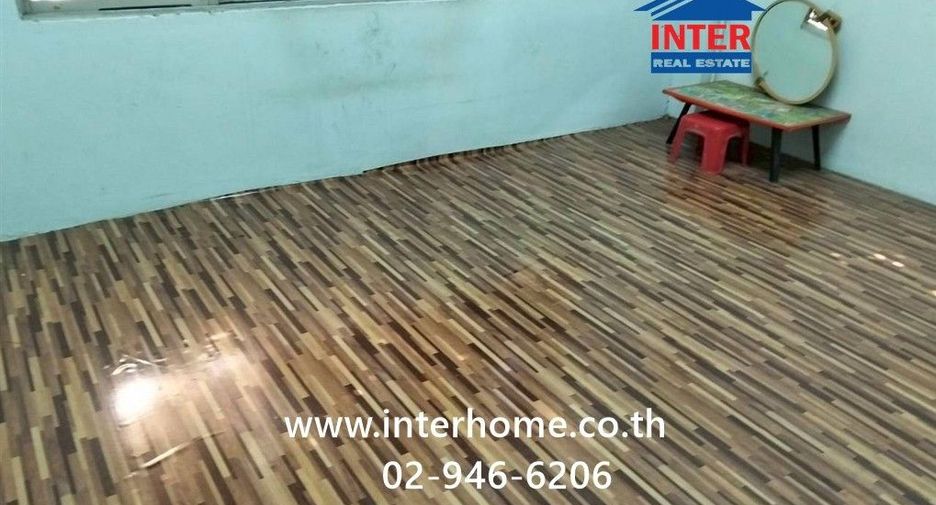 Gewerbefläche zum Kauf mit 4 Zimmer in Khlong Luang, Pathum Thani