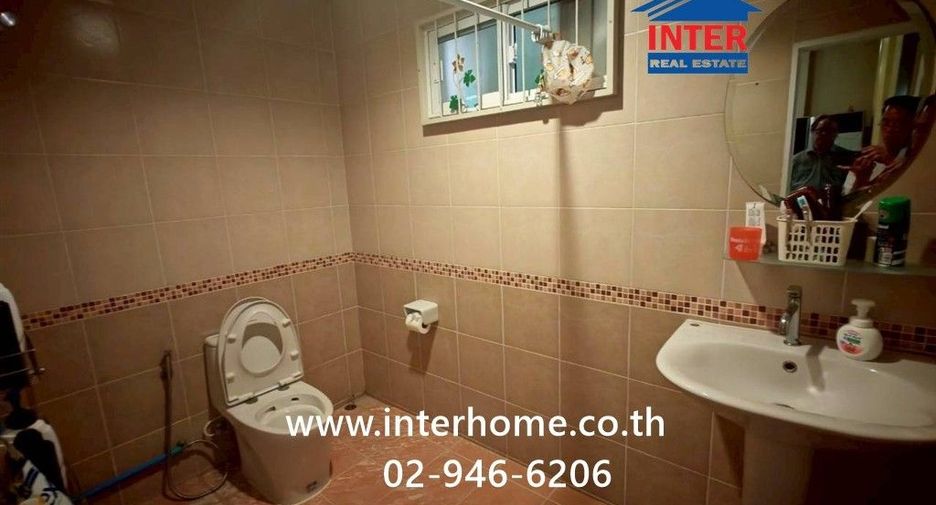 For sale 4 bedrooms house in Min Buri, Bangkok