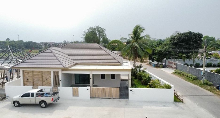 For sale 3 ベッドルーム villa in Bang Lamung, Chonburi