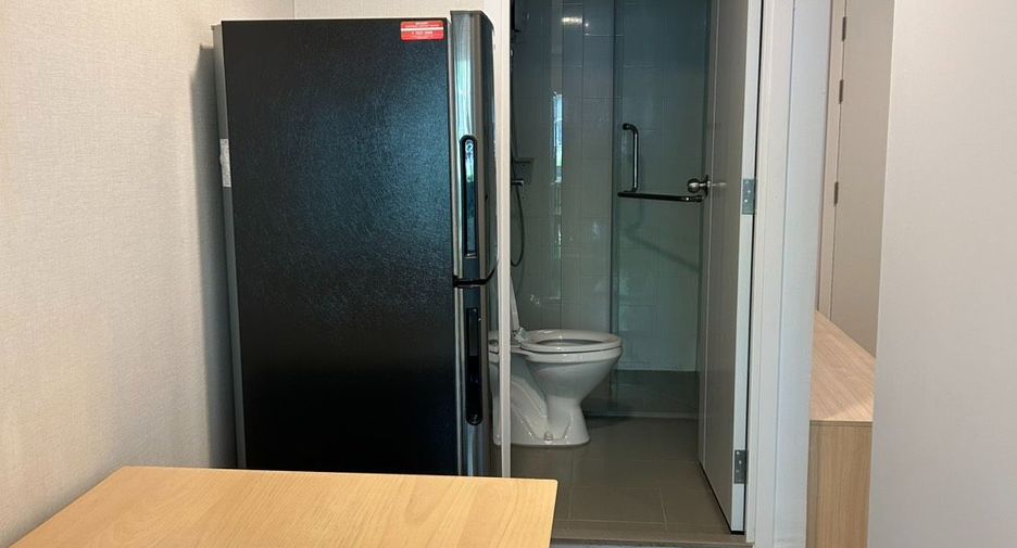For sale 1 bed condo in Khlong Luang, Pathum Thani