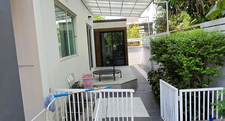 Casa en venta de 3 habitaciones en Mueang Nonthaburi, Nonthaburi