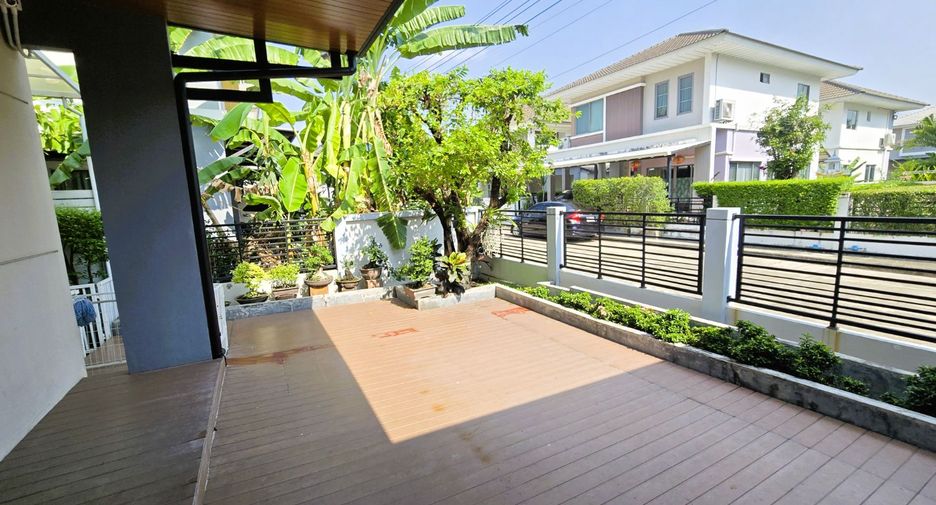 Casa en venta de 3 habitaciones en Mueang Nonthaburi, Nonthaburi