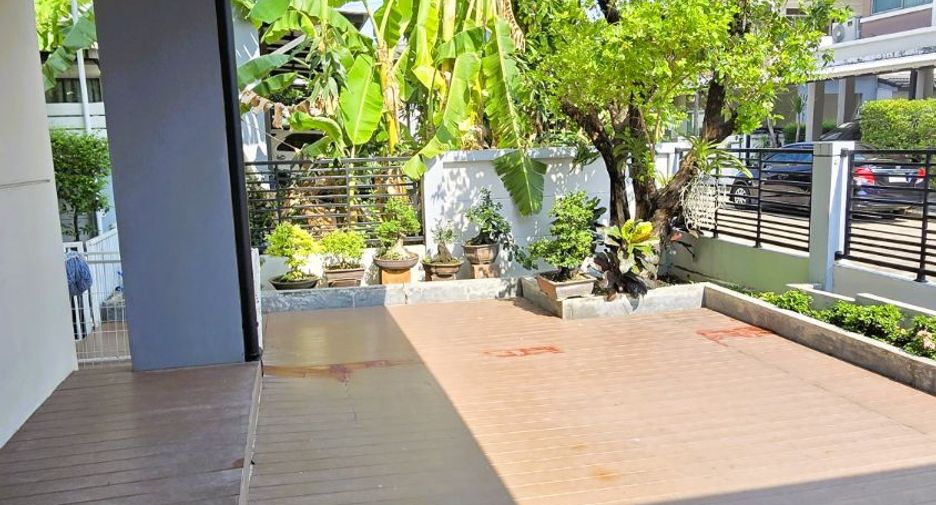 Casa en venta de 3 habitaciones en Mueang Nonthaburi, Nonthaburi