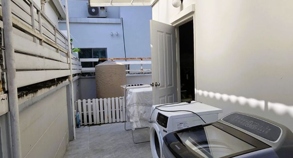 Casa en venta de 3 habitaciones en Mueang Nonthaburi, Nonthaburi