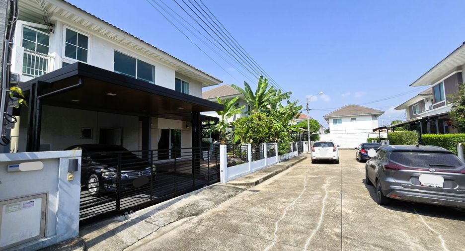 Casa en venta de 3 habitaciones en Mueang Nonthaburi, Nonthaburi