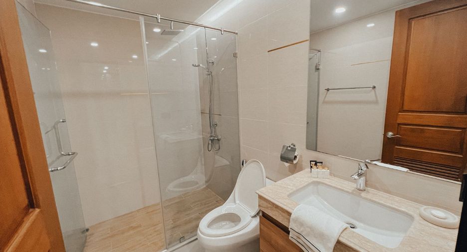 For rent 1 bed condo in Huai Khwang, Bangkok