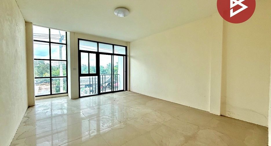 ขาย 4 ห้องนอน พื้นที่ค้าปลีก ใน เมืองจันทบุรี, จันทบุรี