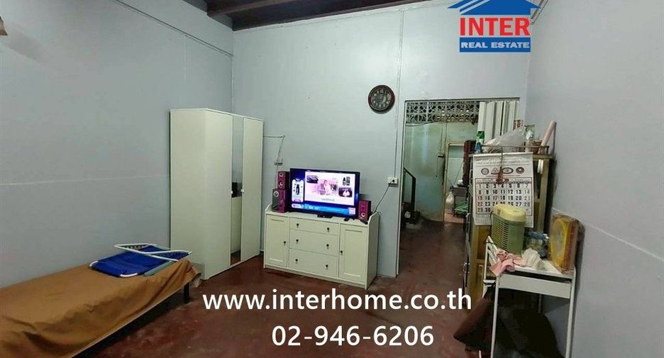 For sale 2 bedrooms townhouse in Sathon, Bangkok