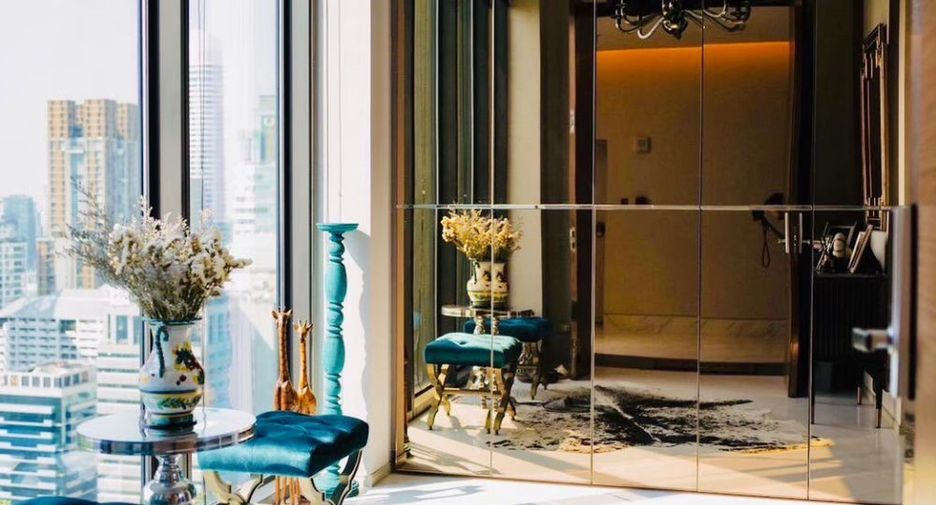 À louer et à vendre 3 chambres condo à Pathum Wan, Bangkok