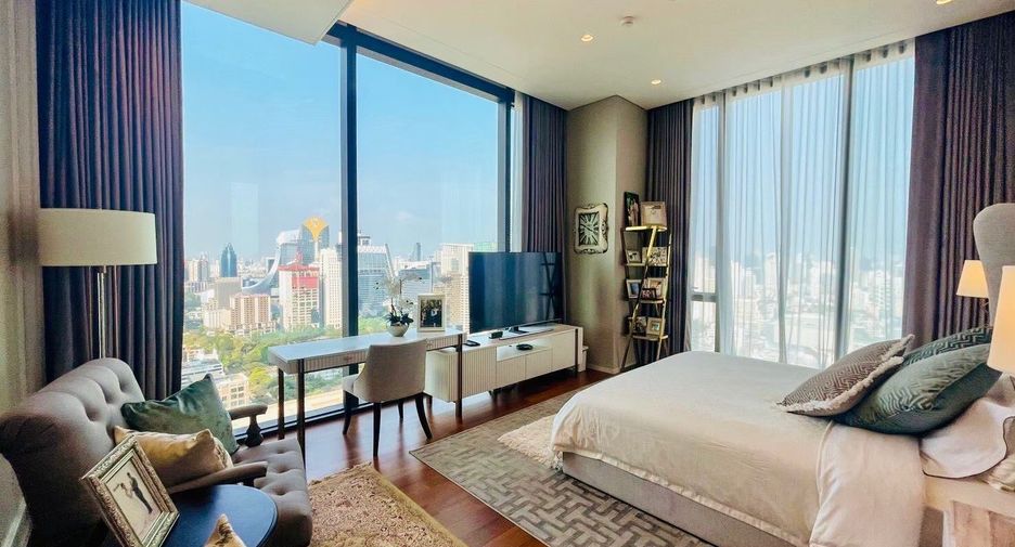 À louer et à vendre 3 chambres condo à Pathum Wan, Bangkok