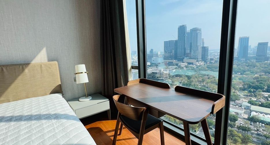 For rent and for sale 3 bedrooms condo in Pathum Wan, Bangkok