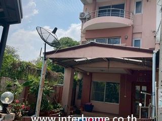 Продажа 4 спальни таунхаус в Mueang Nonthaburi, Нонтабури