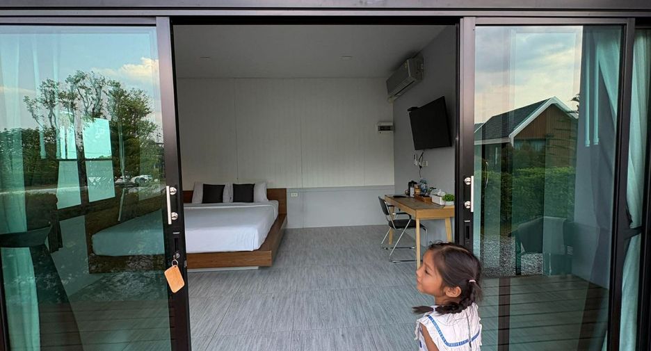 Villa zum Kauf mit 6 Zimmer in Phu Pha Man, Khon Kaen