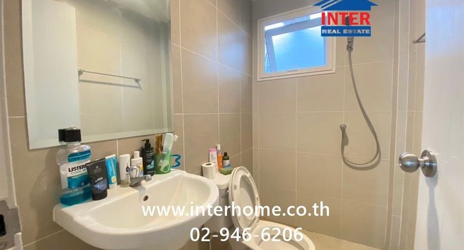 Reihenhaus zum Kauf mit 3 Zimmer in Lam Luk Ka, Pathum Thani