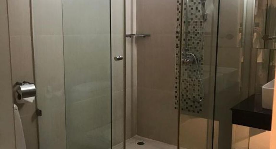 Hotel zur Miete mit 20 Zimmer in Khlong Toei, Bangkok