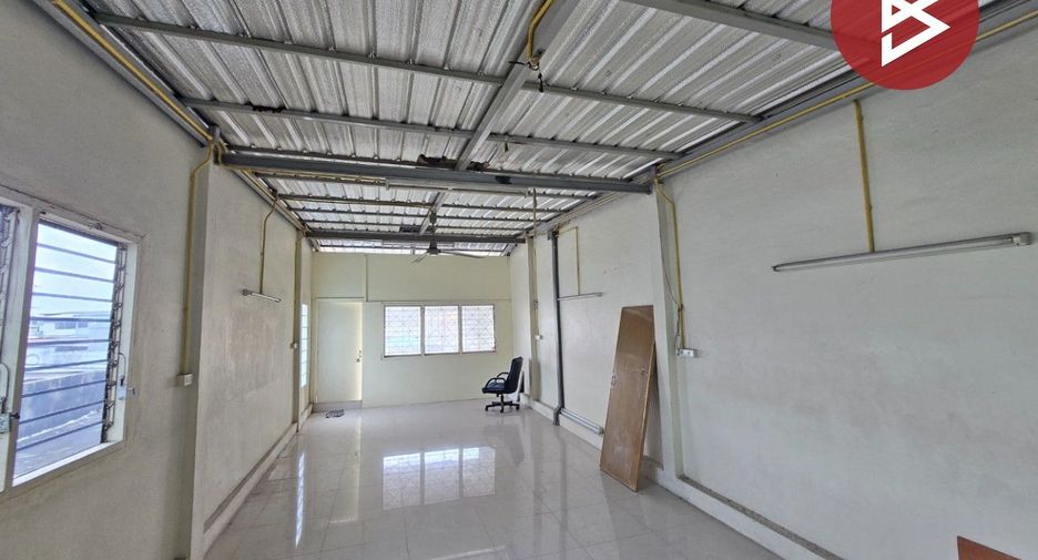 For sale 5 bedrooms townhouse in Bang Bon, Bangkok