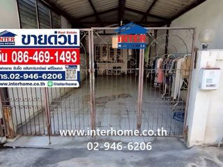 For sale 2 bedrooms townhouse in Wang Thonglang, Bangkok
