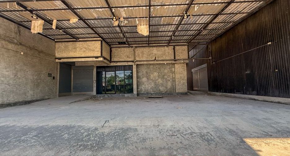 Oficina en venta en Si Racha, Chonburi