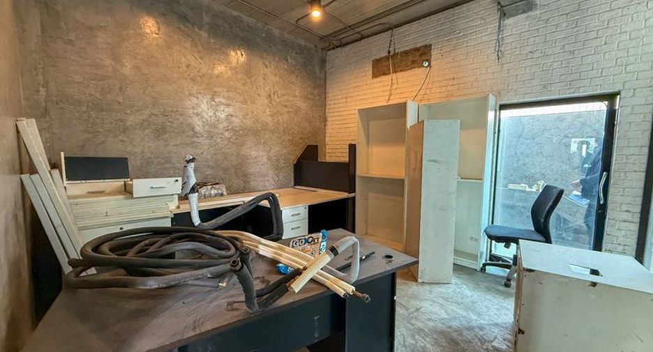Oficina en venta en Si Racha, Chonburi