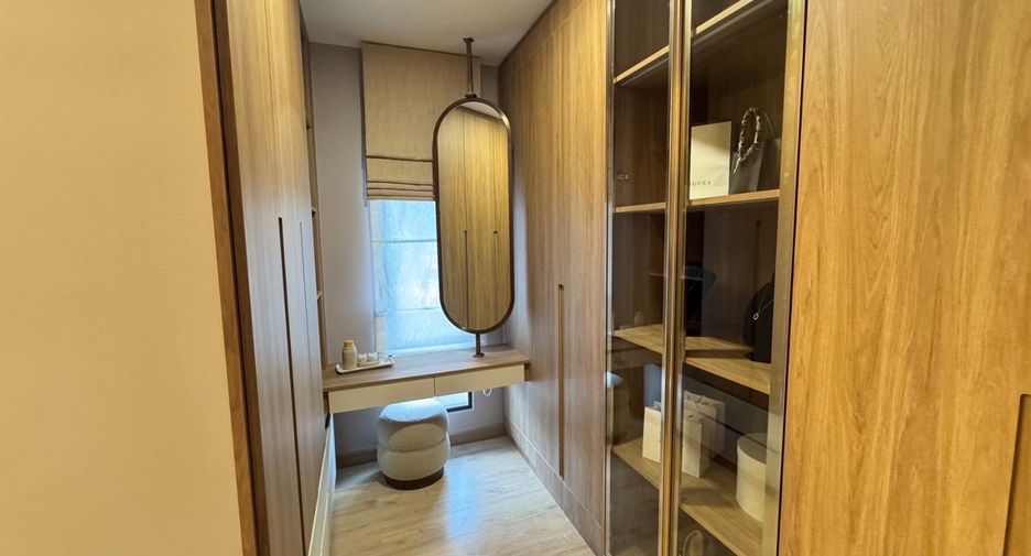 For sale 3 bedrooms villa in Bang Lamung, Chonburi