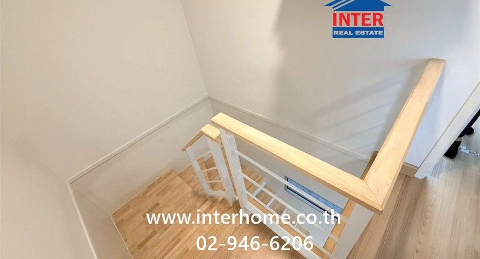 For sale 3 bedrooms townhouse in Mueang Pathum Thani, Pathum Thani