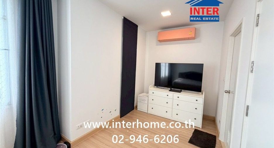 For sale 3 bedrooms townhouse in Mueang Pathum Thani, Pathum Thani