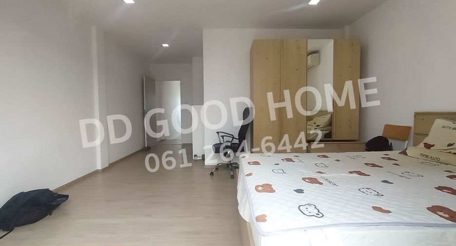 For sale 3 bedrooms office in Chom Thong, Bangkok