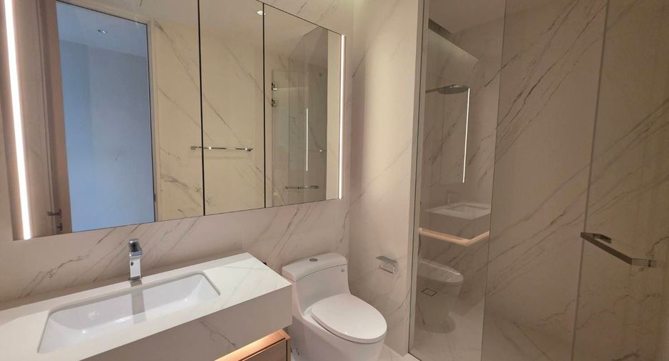 Wohnung zum Kauf mit 2 Zimmer in Sathon, Bangkok