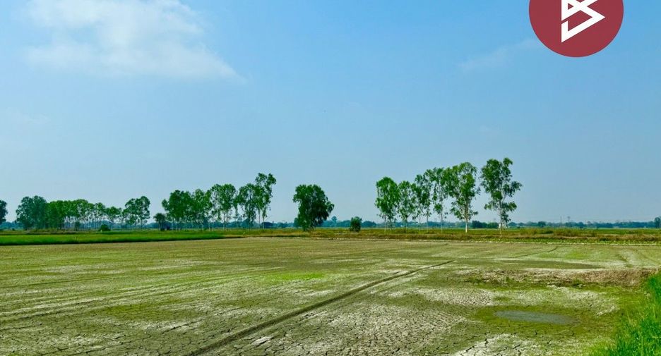Terreno en venta en Phrom Buri, Sing Buri