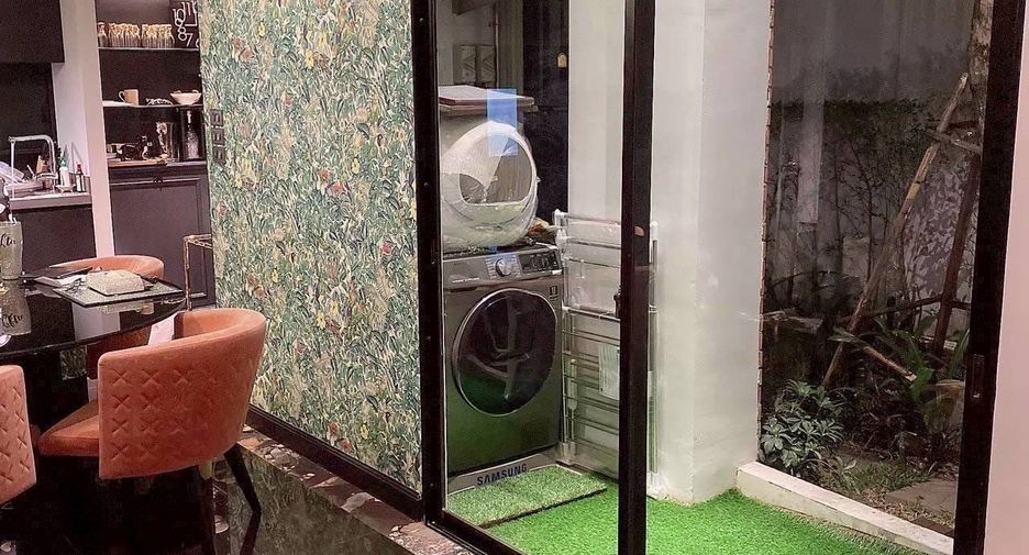 Wohnung zum Kauf mit 3 Zimmer in Pathum Wan, Bangkok