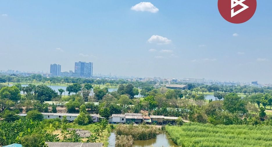 Condo en venta de 1 habitaciones en Khlong Sam Wa, Bangkok