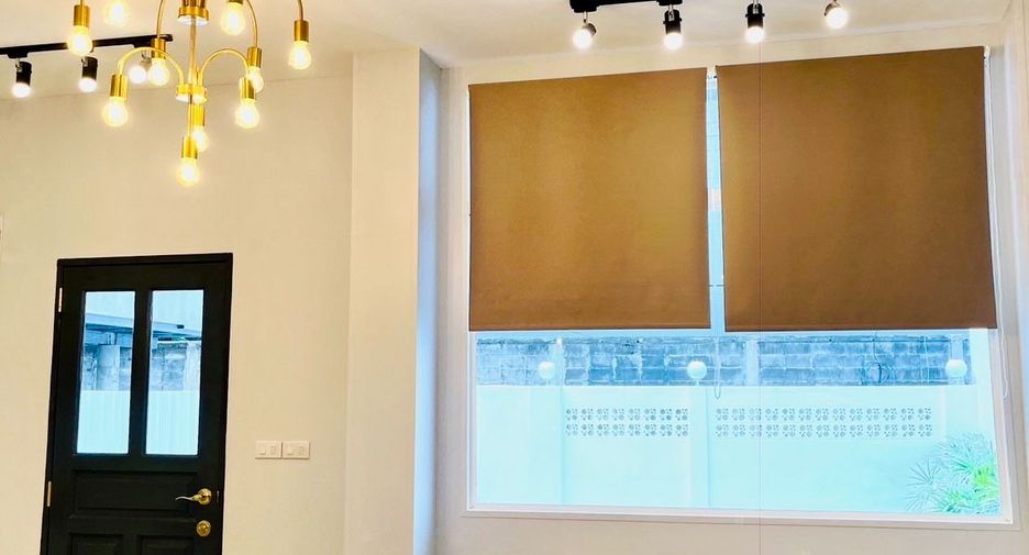For sale 1 bed house in Sathon, Bangkok