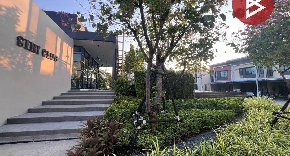 For sale 4 bedrooms townhouse in Lat Lum Kaeo, Pathum Thani