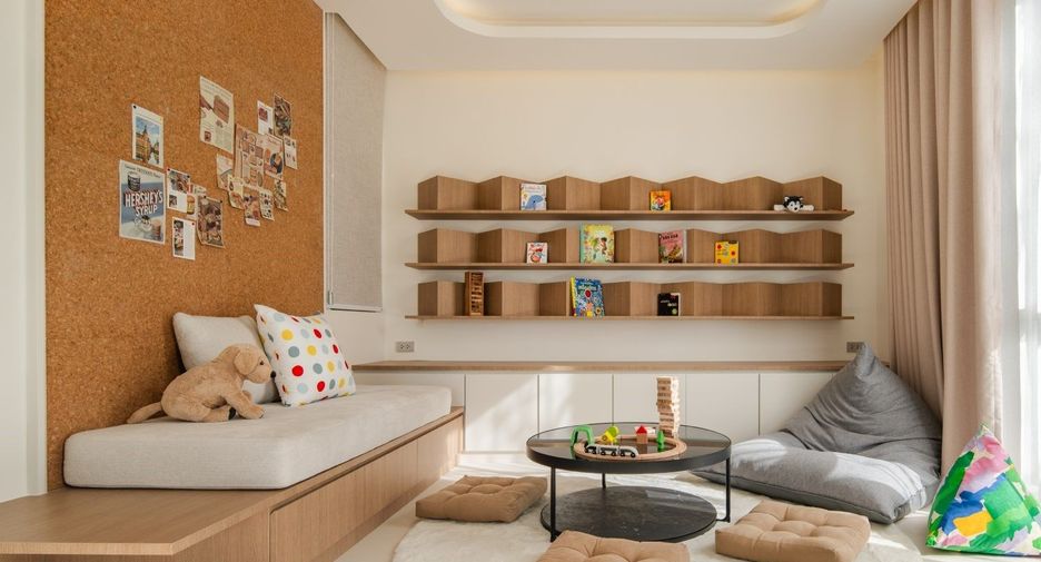 Villa en venta de 4 habitaciones en Bang Lamung, Chonburi