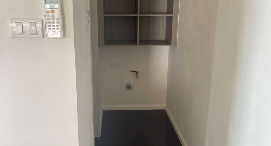 For rent 2 bedrooms condo in Bang Phli, Samut Prakan